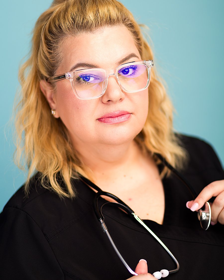 Actress headshot Los Angeles