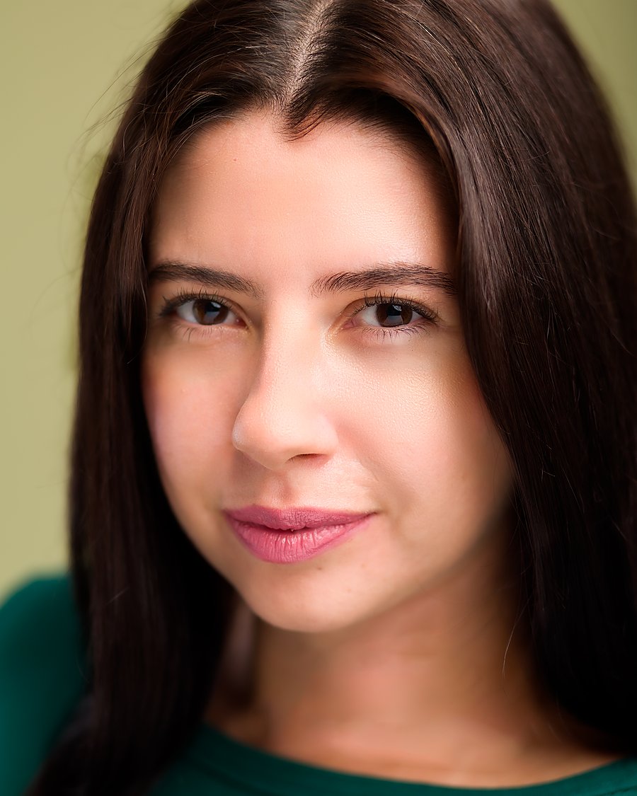 Actress headshot Los Angeles